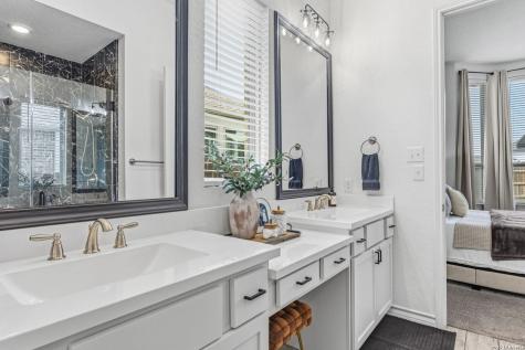 1629 Craftsman New Braunfels TX 78132