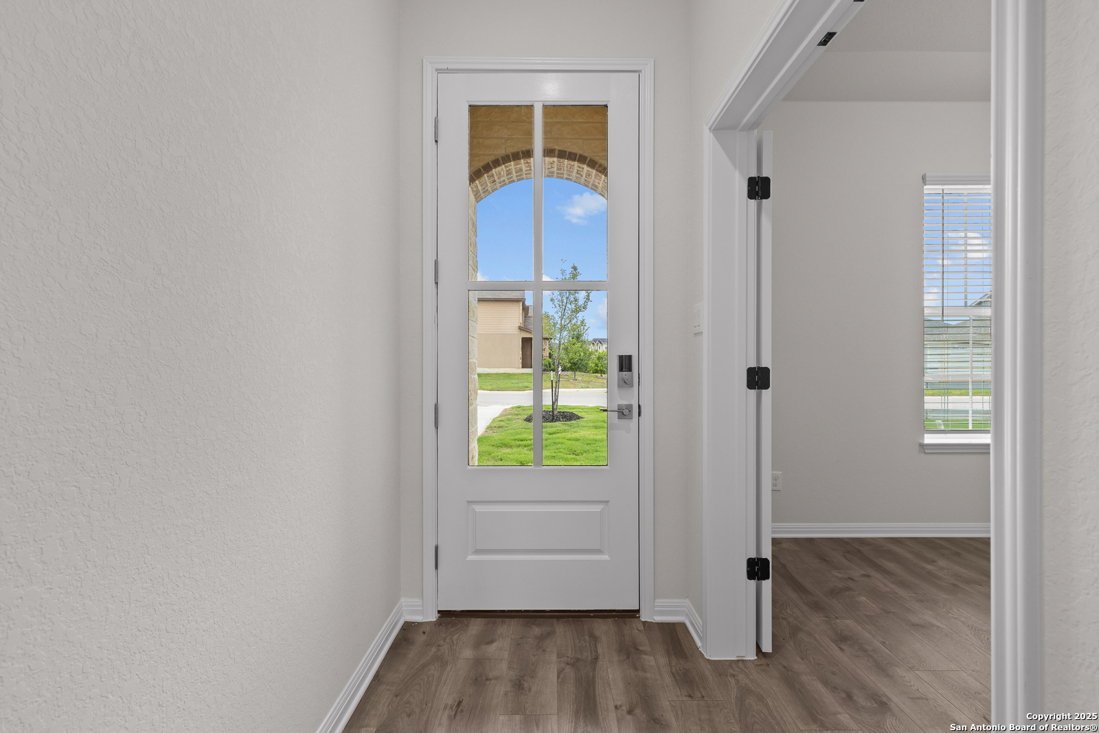 6830 Comanche Post San Antonio TX 78233