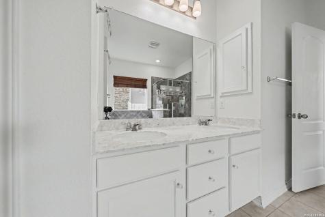 4568 Klein Meadows New Braunfels TX 78130
