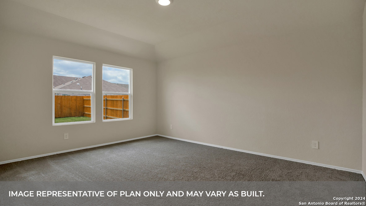 1042 Argonne Forest Seguin TX 78155