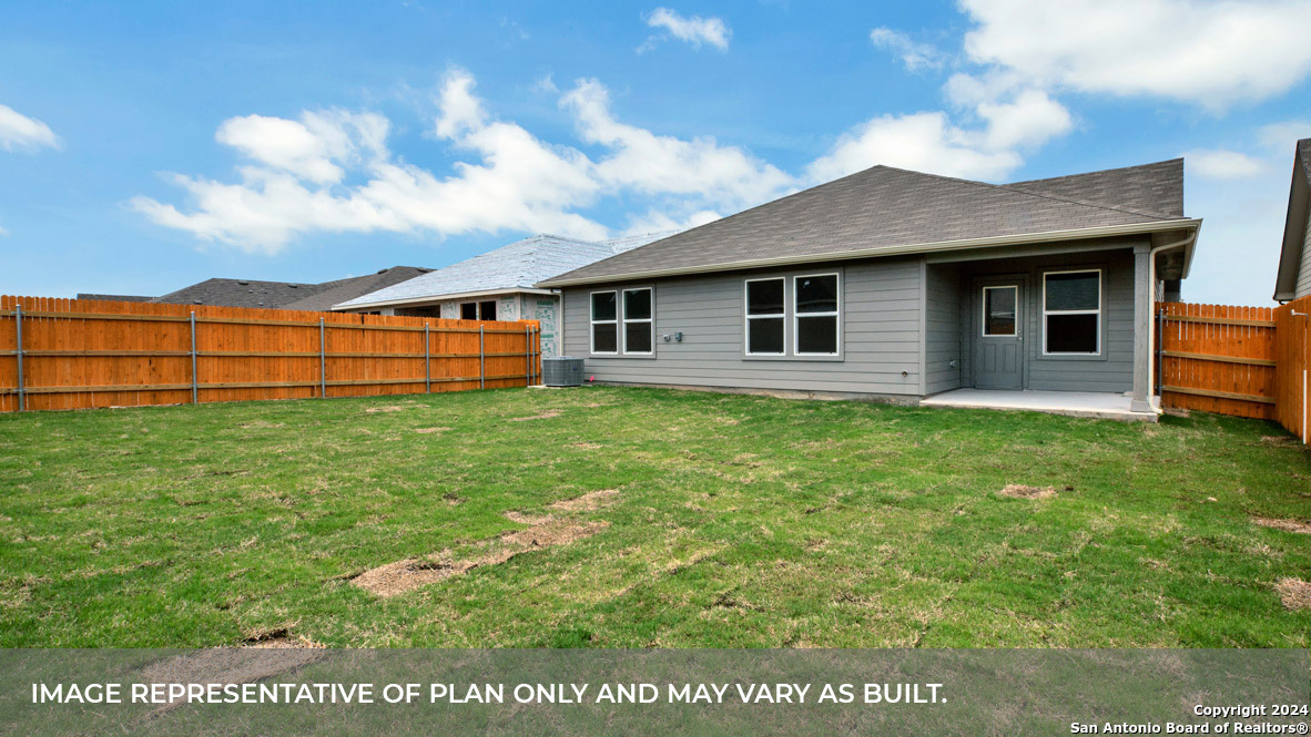 1042 Argonne Forest Seguin TX 78155