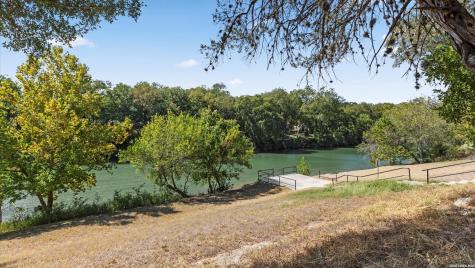 2227 Deer Run New Braunfels TX 78132