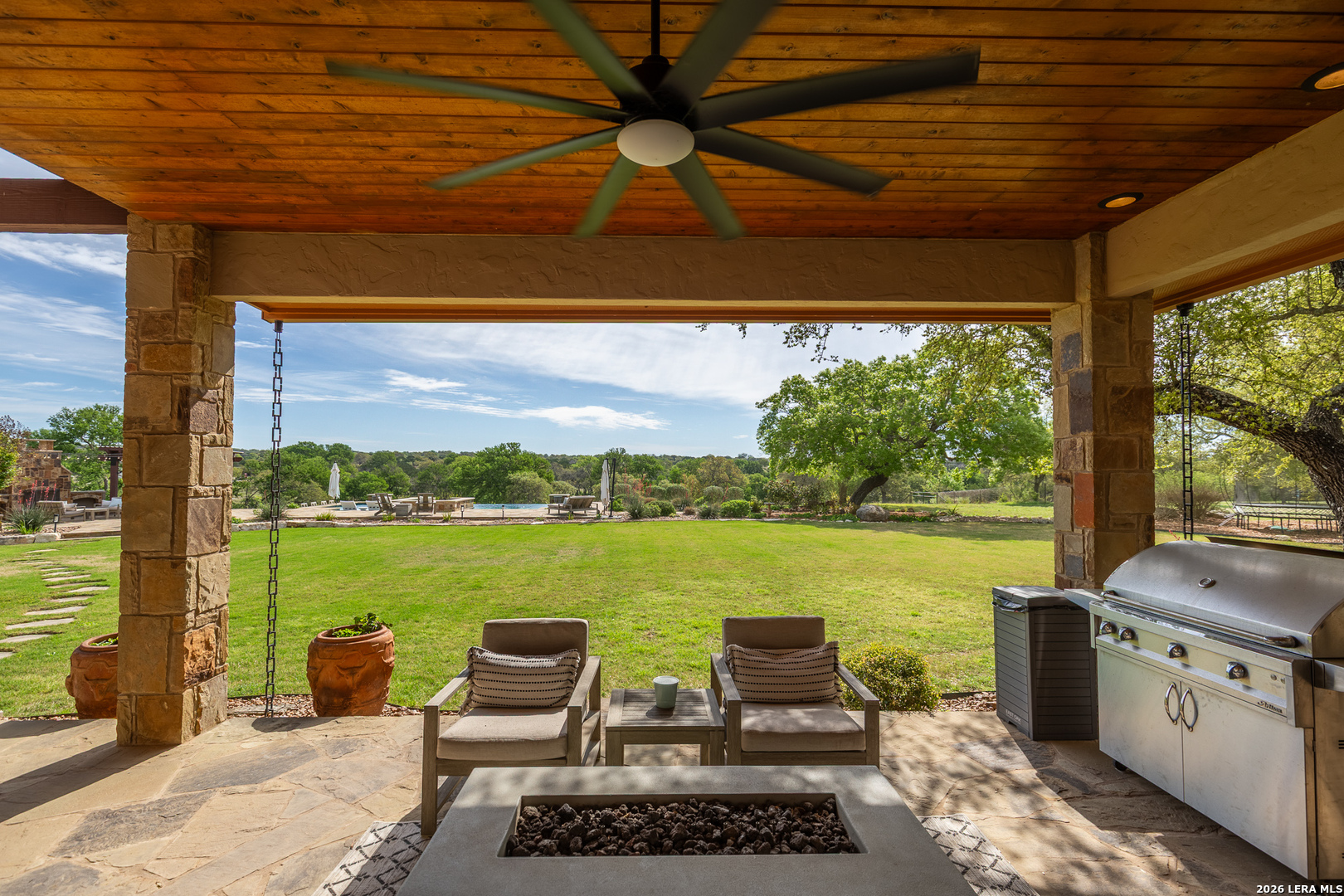 395 Bluff Creek Center Point TX 78010