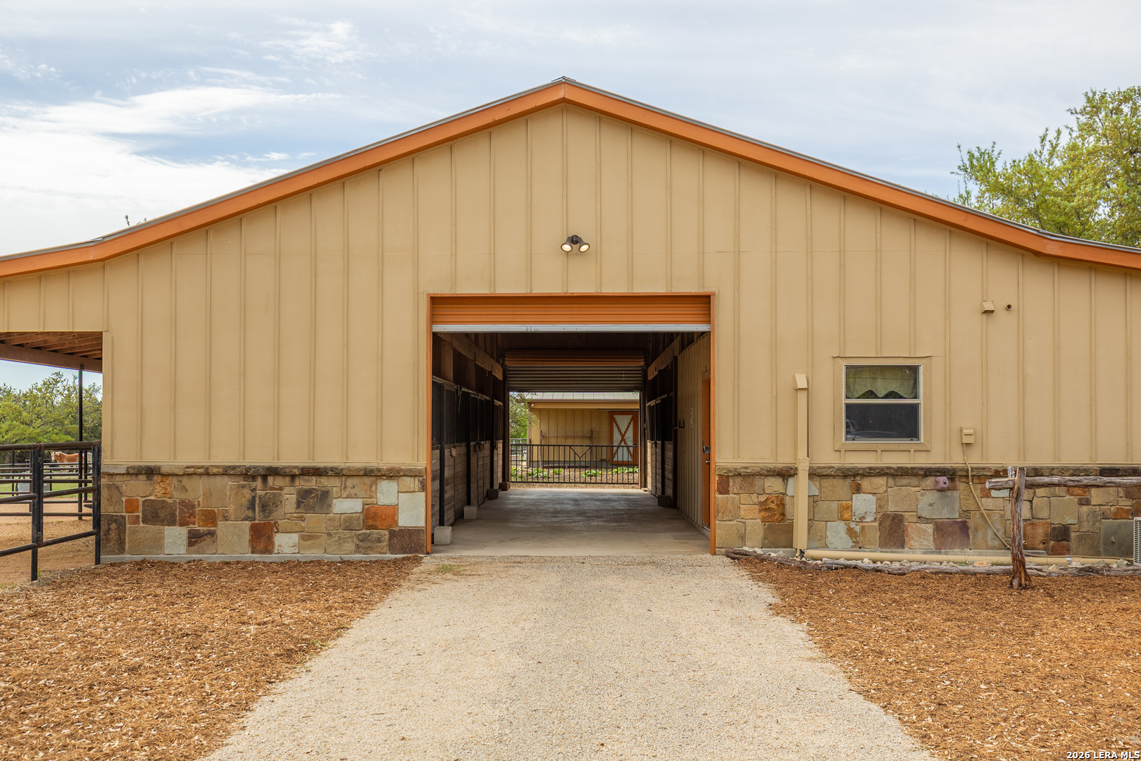 395 Bluff Creek Center Point TX 78010