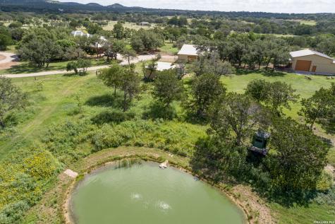 395 Bluff Creek Center Point TX 78010