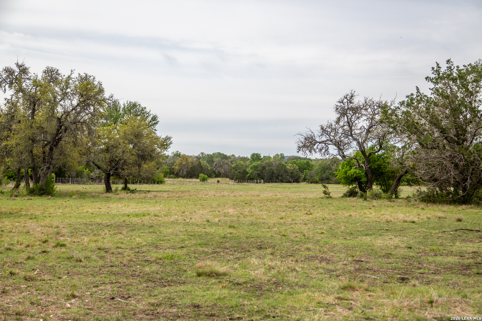 395 Bluff Creek Center Point TX 78010