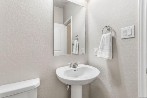 245 Hanover Place Cibolo TX 78108