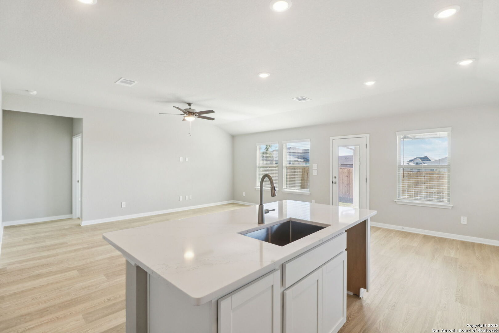 114 Dakota Ridge Cibolo TX 78108