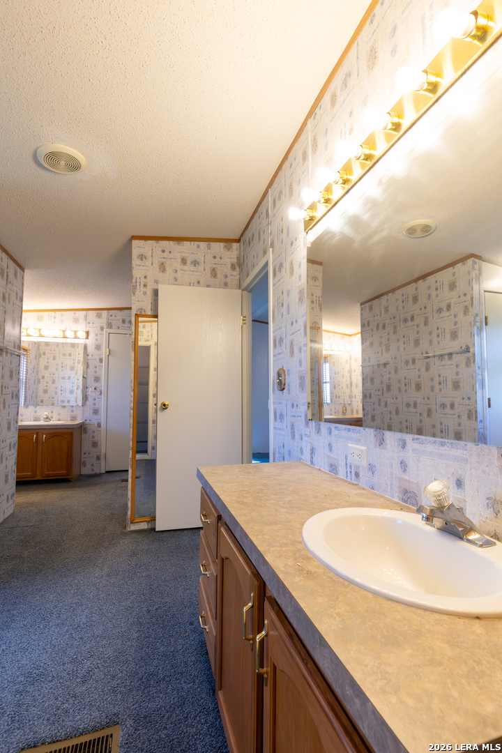 4780 County Road 307 Jourdanton TX 78026