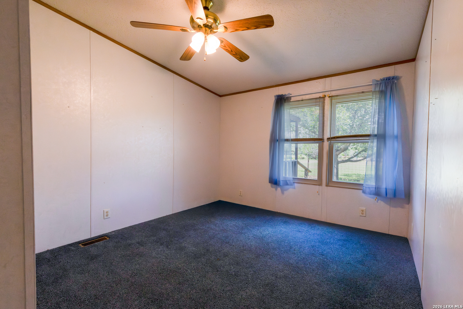 4780 County Road 307 Jourdanton TX 78026