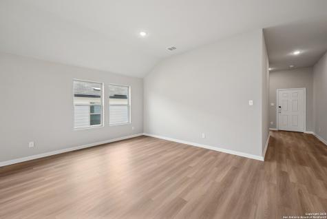 2825 Sun Bayou Seguin TX 78155