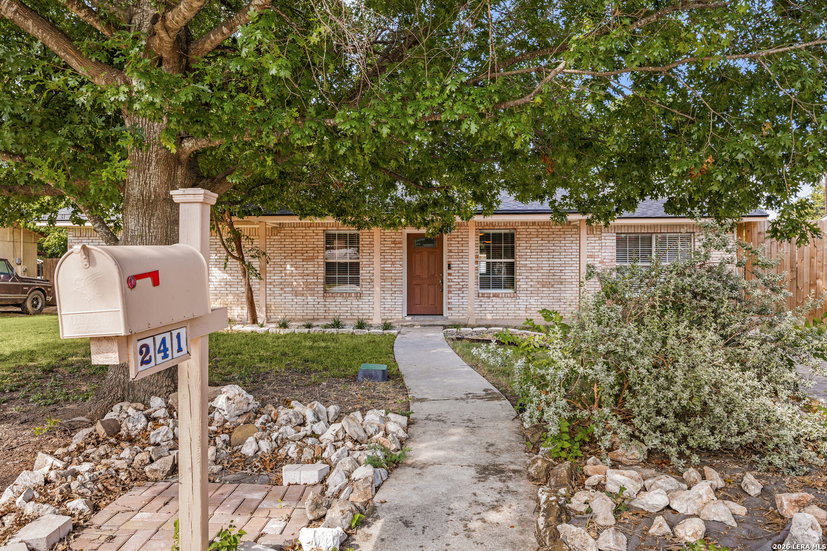 241 Glenbrook Drive New Braunfels TX 78130