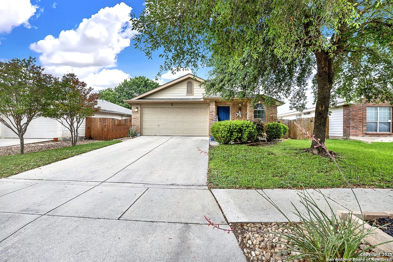 9951 Sandlet San Antonio TX 78254