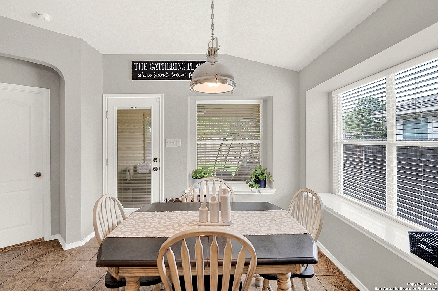 9951 Sandlet San Antonio TX 78254
