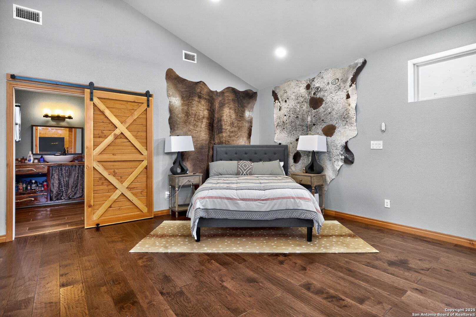 1081 English Hollow Bandera TX 78003