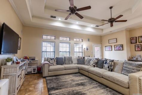 146 Lakeview Trace Three Rivers TX 78071