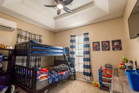 146 Lakeview Trace Three Rivers TX 78071