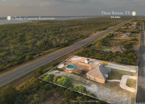 146 Lakeview Trace Three Rivers TX 78071
