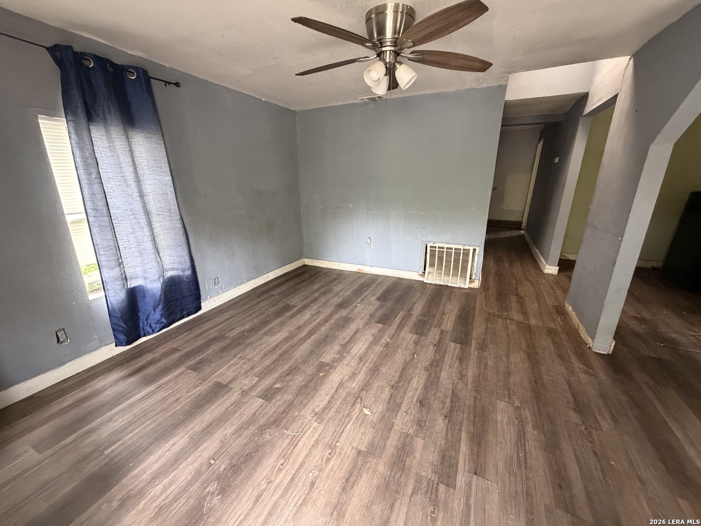 443 N San Ignacio Avenue San Antonio TX 78228