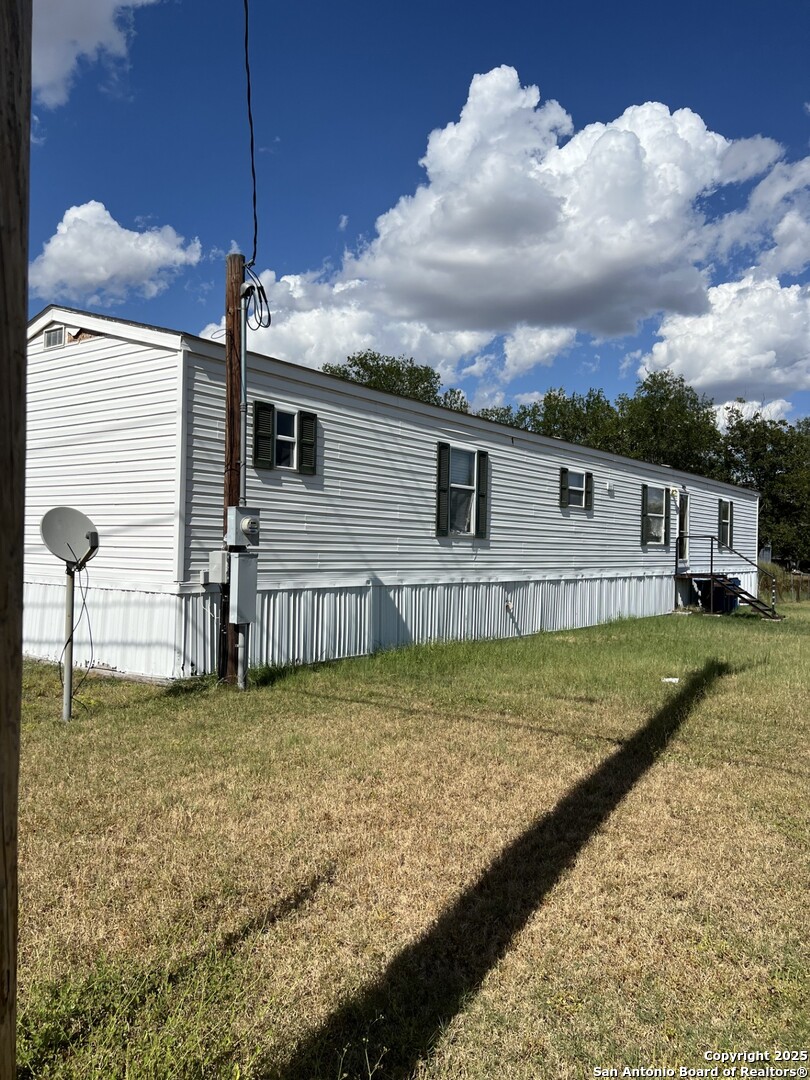 123 Chapman Pleasanton TX 78064
