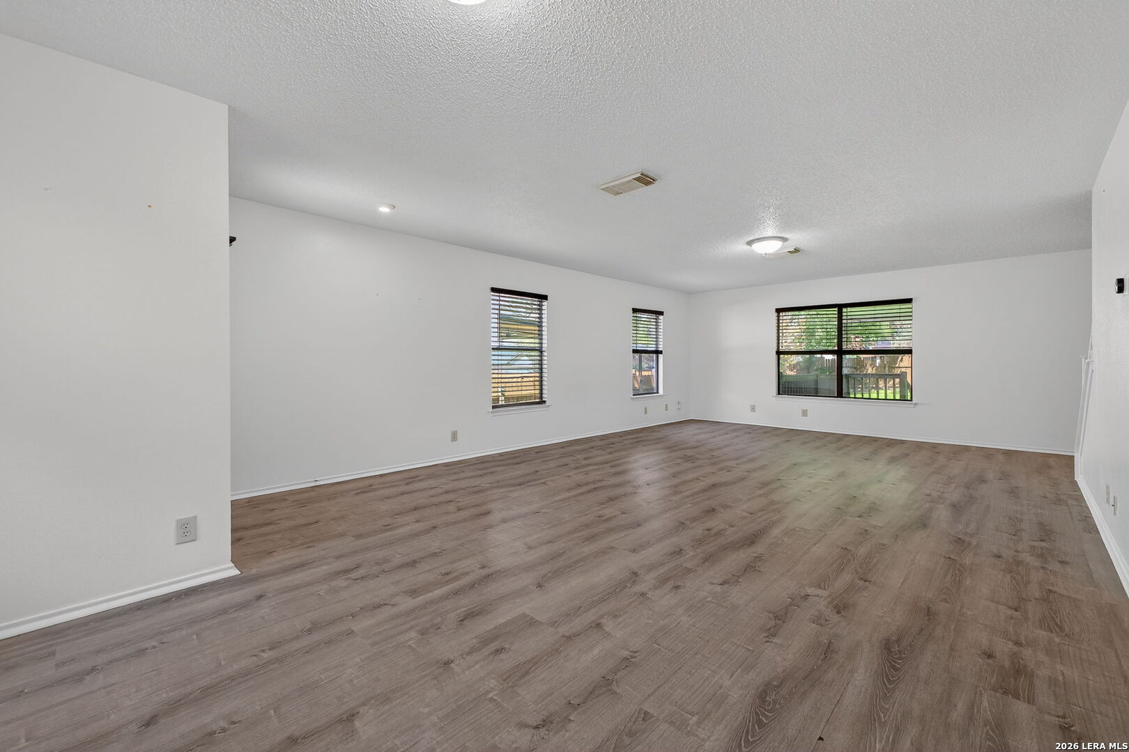 10230 Dancing Brook San Antonio TX 78254