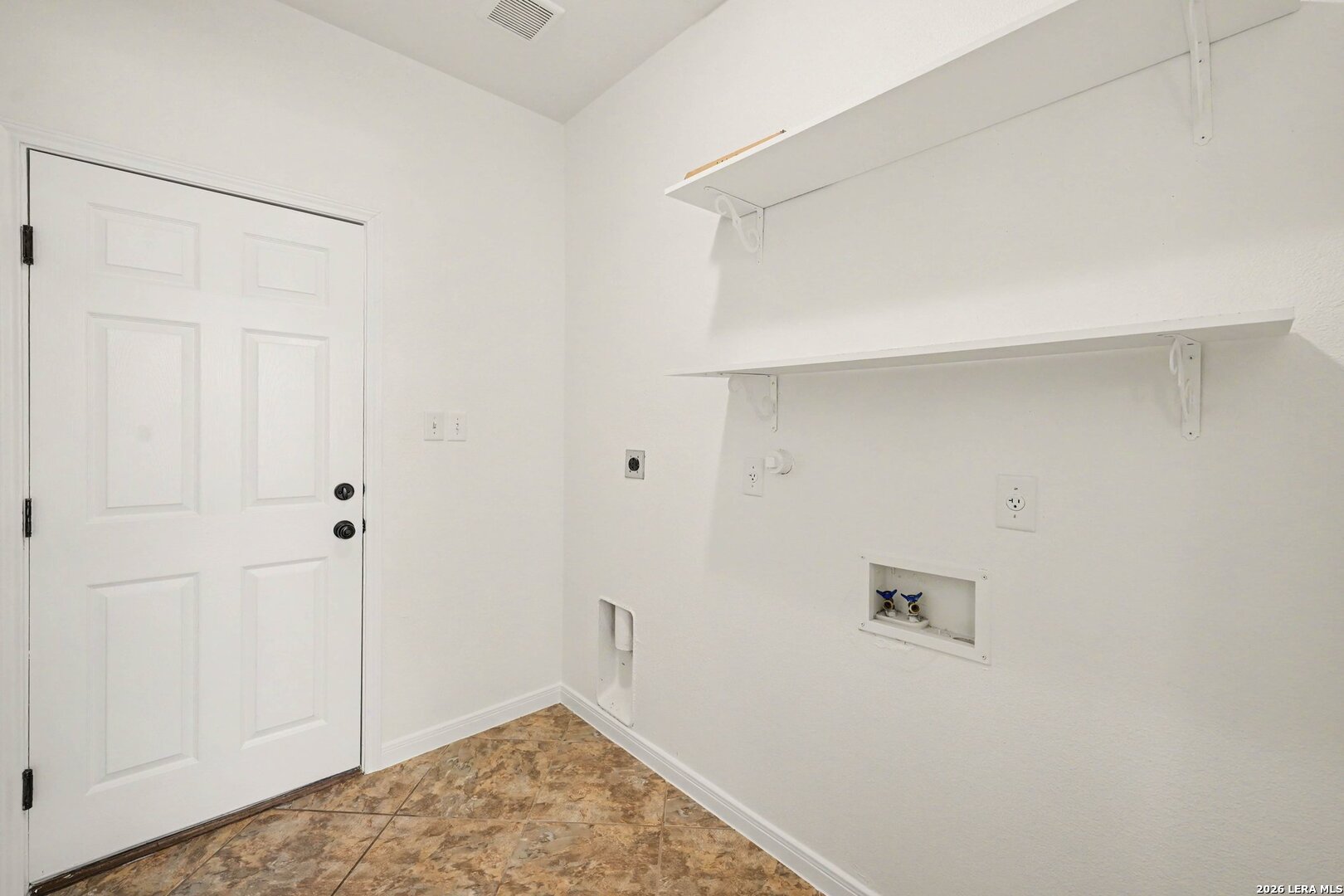 623 Midway Crest San Antonio TX 78258