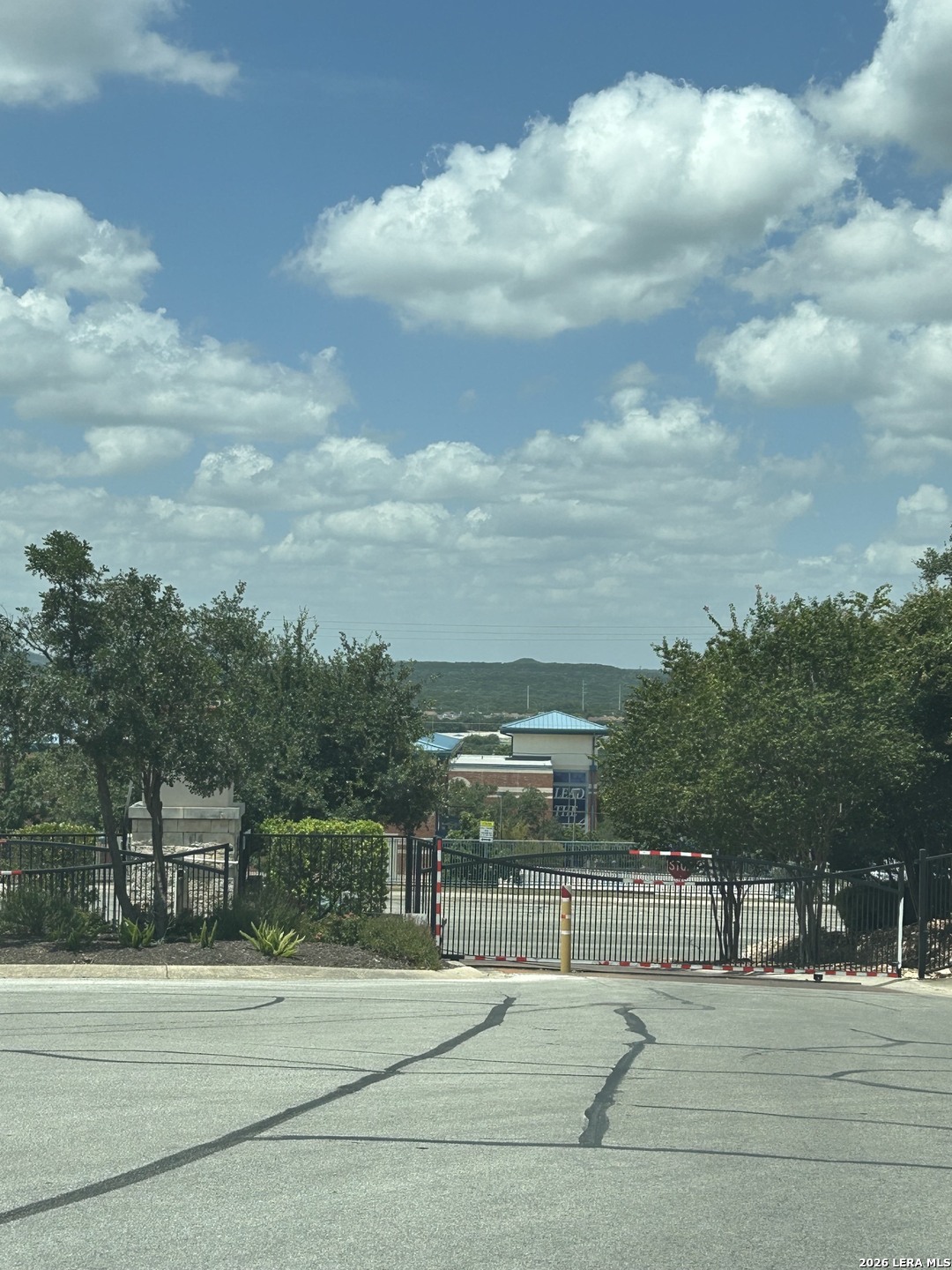 623 Midway Crest San Antonio TX 78258