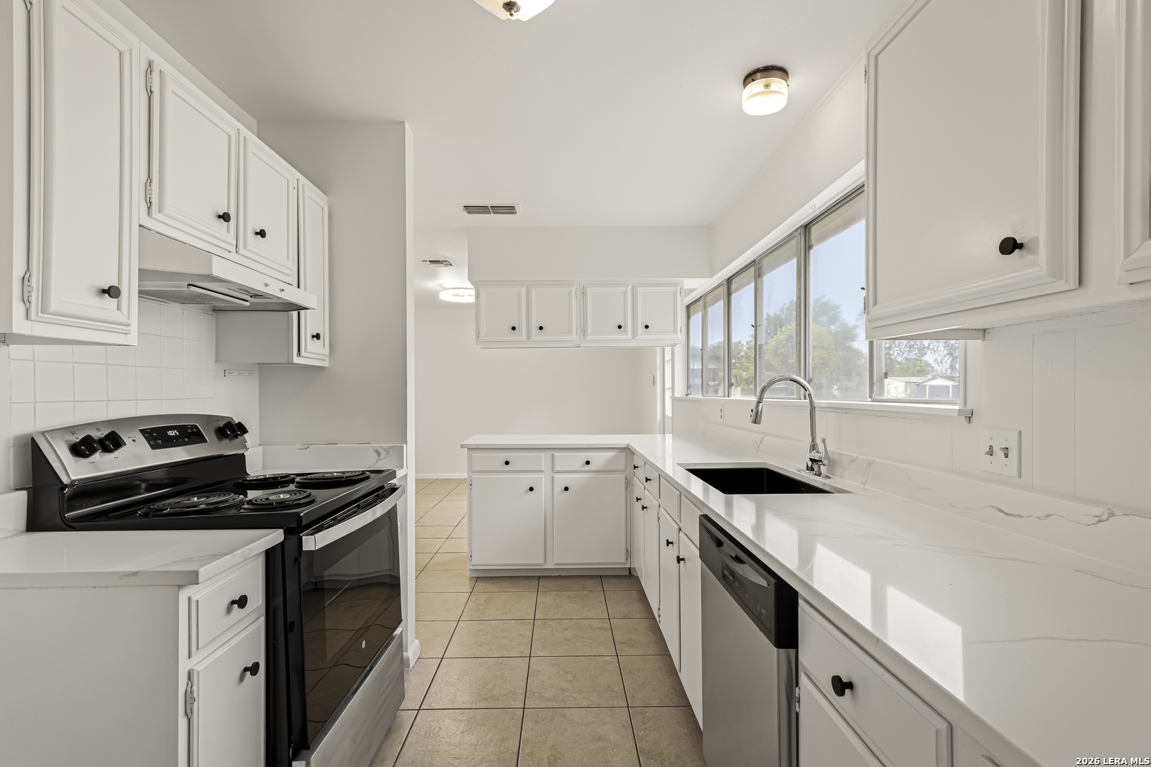 2911 Eagle Ridge San Antonio TX 78228