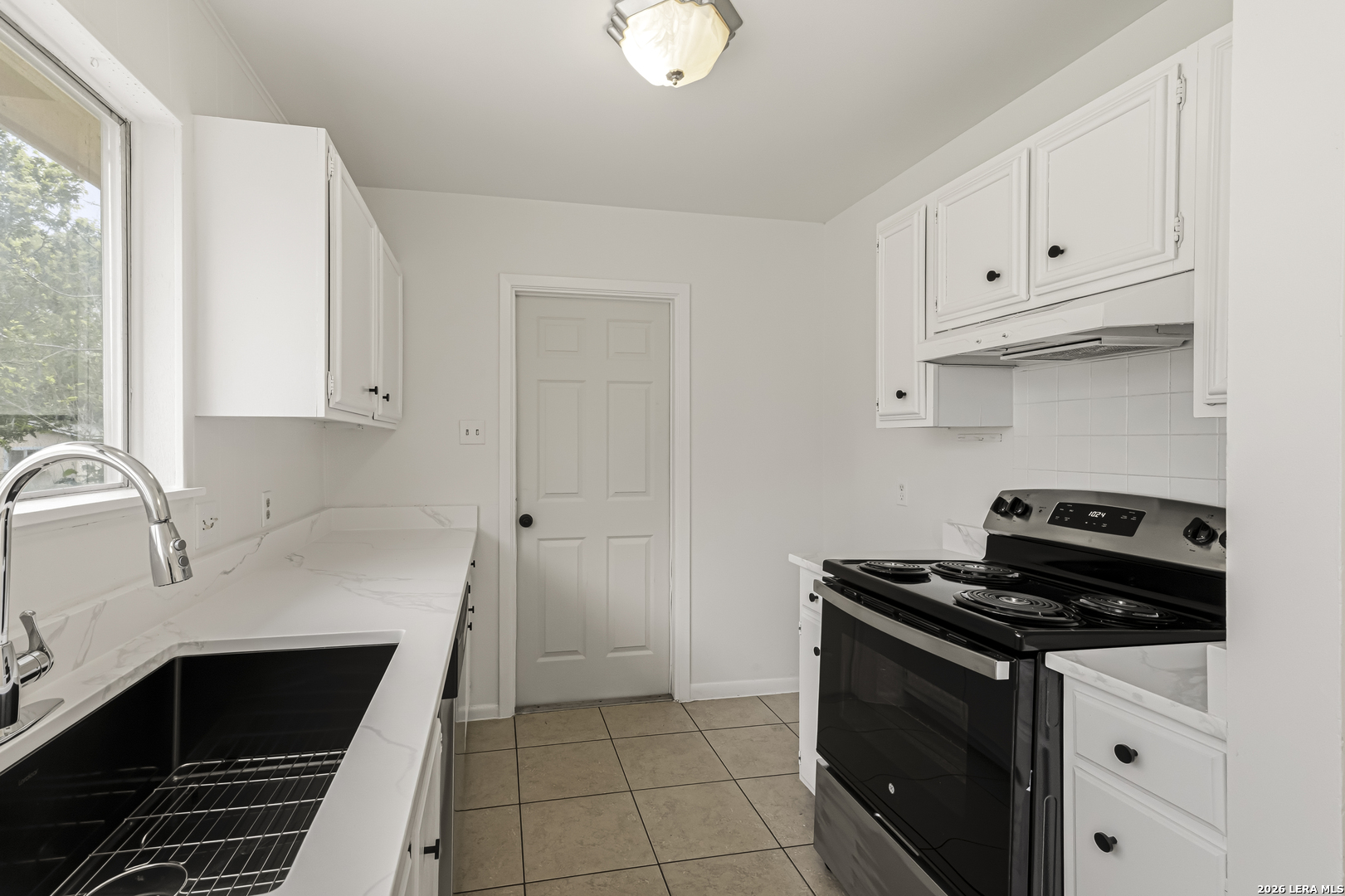 2911 Eagle Ridge San Antonio TX 78228