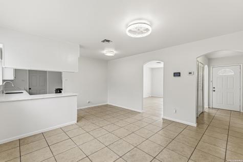 2911 Eagle Ridge San Antonio TX 78228