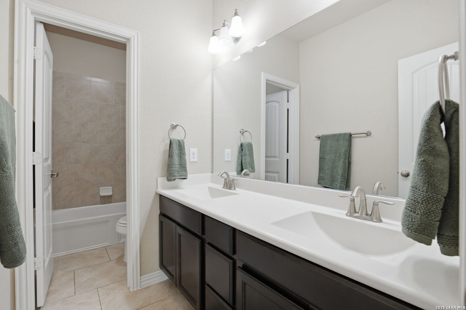 8815 Hideout Bend San Antonio TX 78254