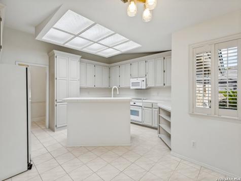 28 Campden Circle San Antonio TX 78218