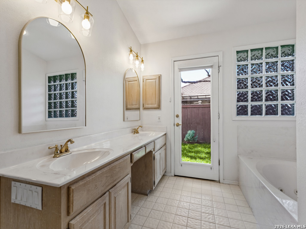 28 Campden Circle San Antonio TX 78218
