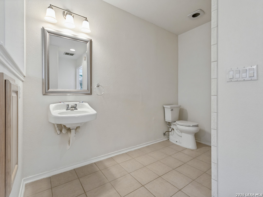 28 Campden Circle San Antonio TX 78218