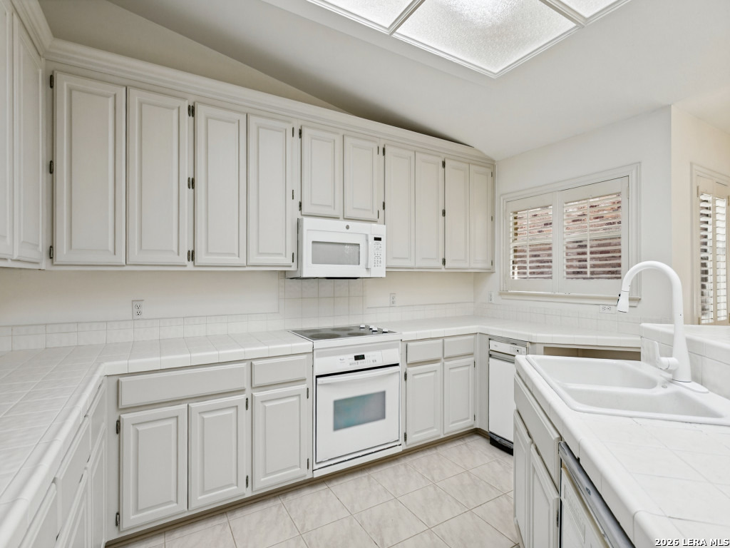 28 Campden Circle San Antonio TX 78218