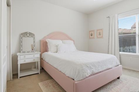 25 Stoneleigh Way San Antonio TX 78218
