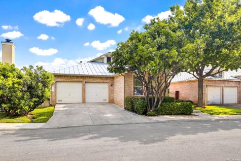 25 Stoneleigh Way San Antonio TX 78218