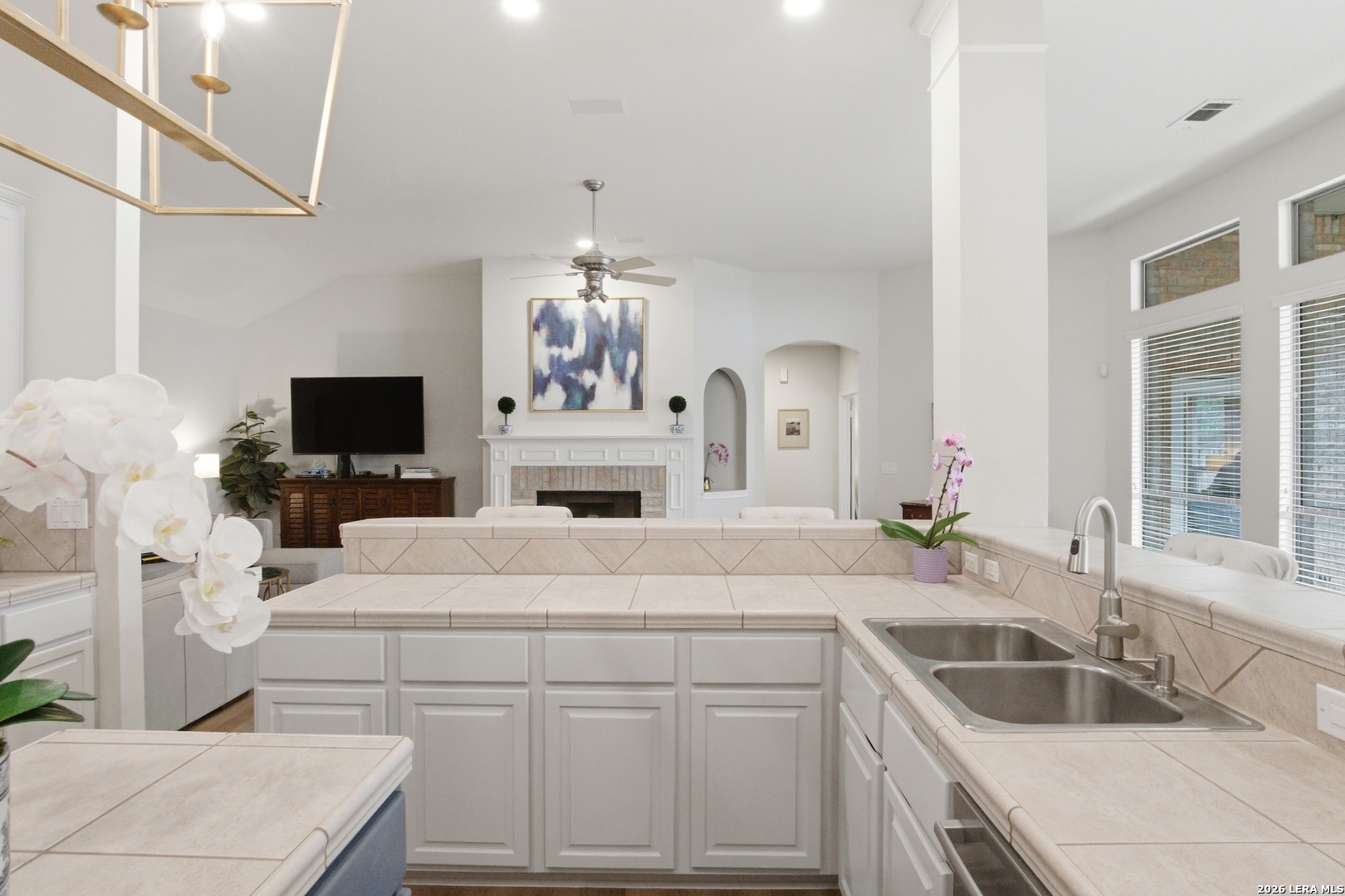 25 Stoneleigh Way San Antonio TX 78218