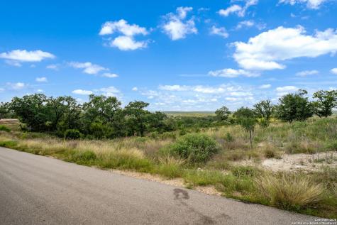 913 Blueridge View Canyon Lake TX 78133