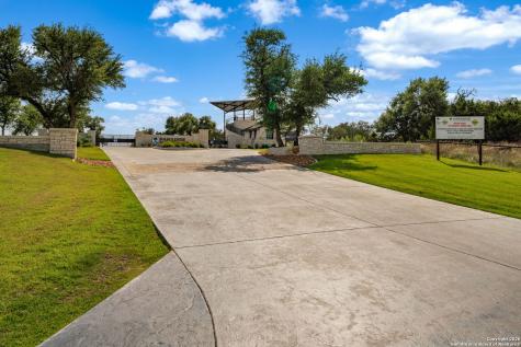 913 Blueridge View Canyon Lake TX 78133