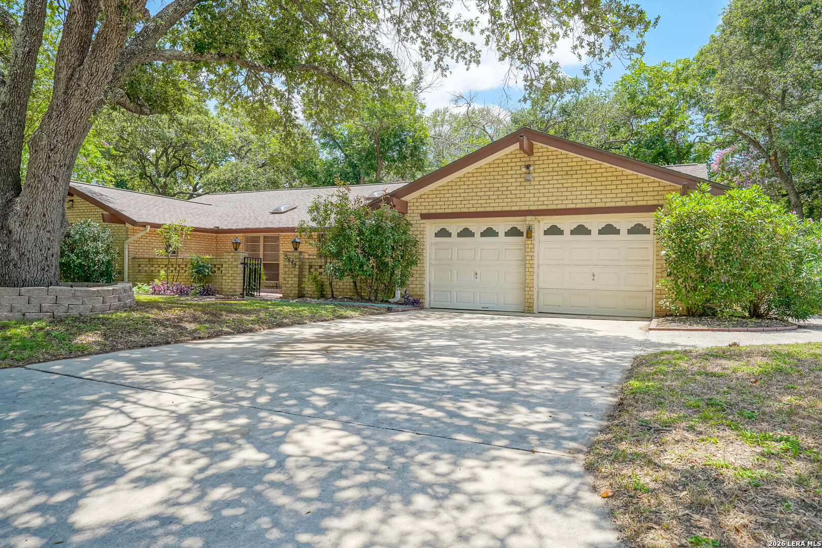 5645 Parkcrest Drive Windcrest TX 78239
