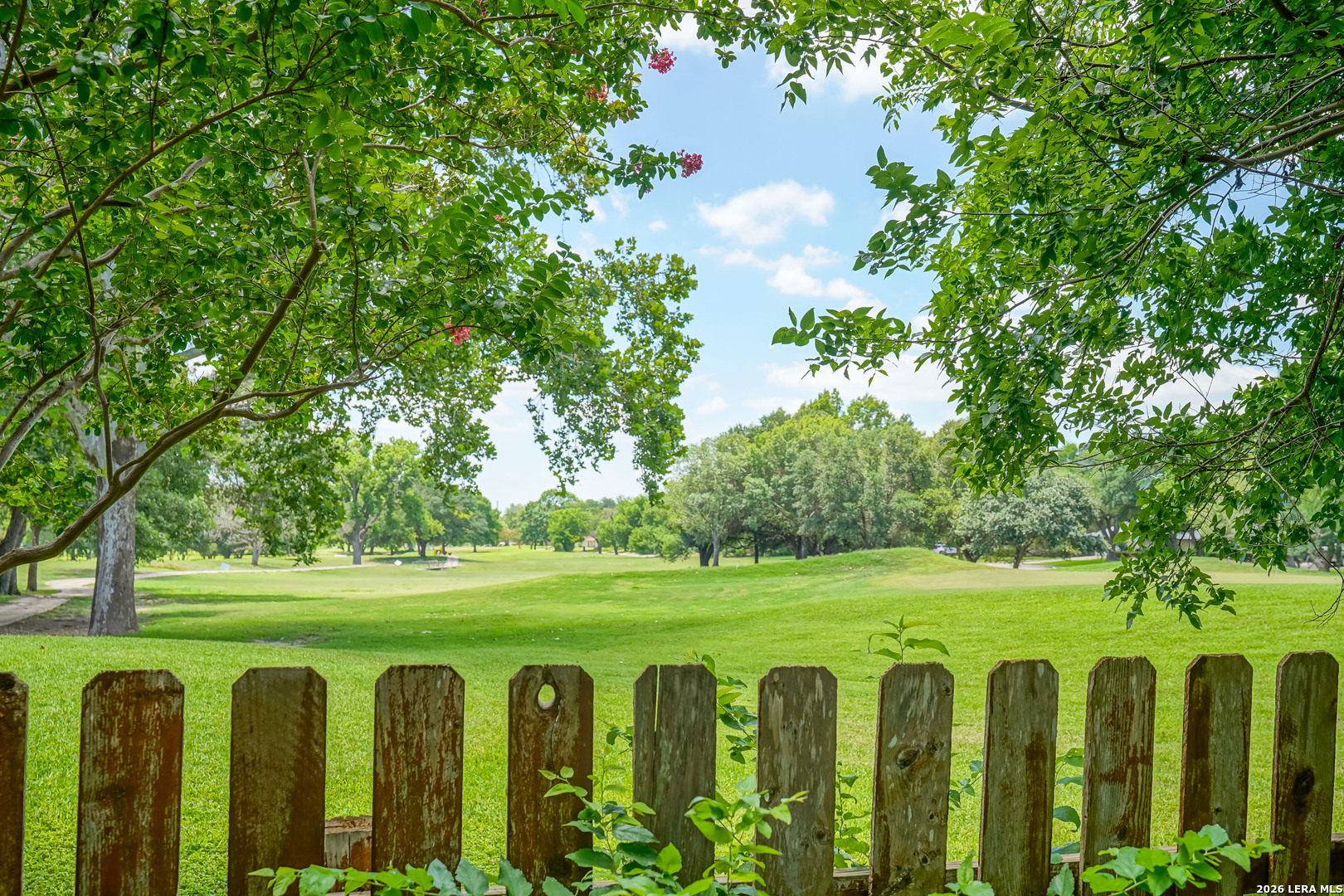 5645 Parkcrest Drive Windcrest TX 78239