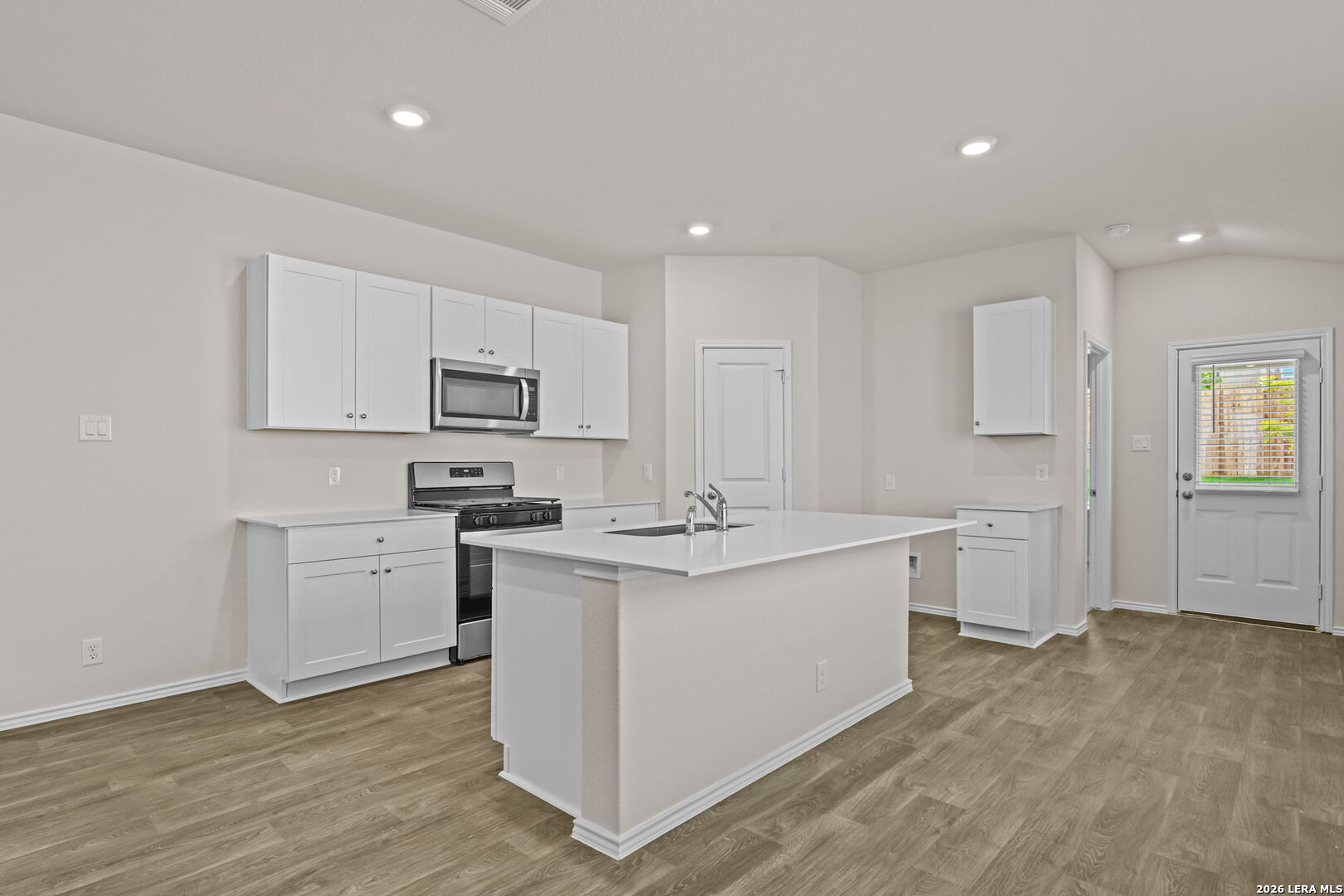 10713 Dazzle San Antonio TX 78252