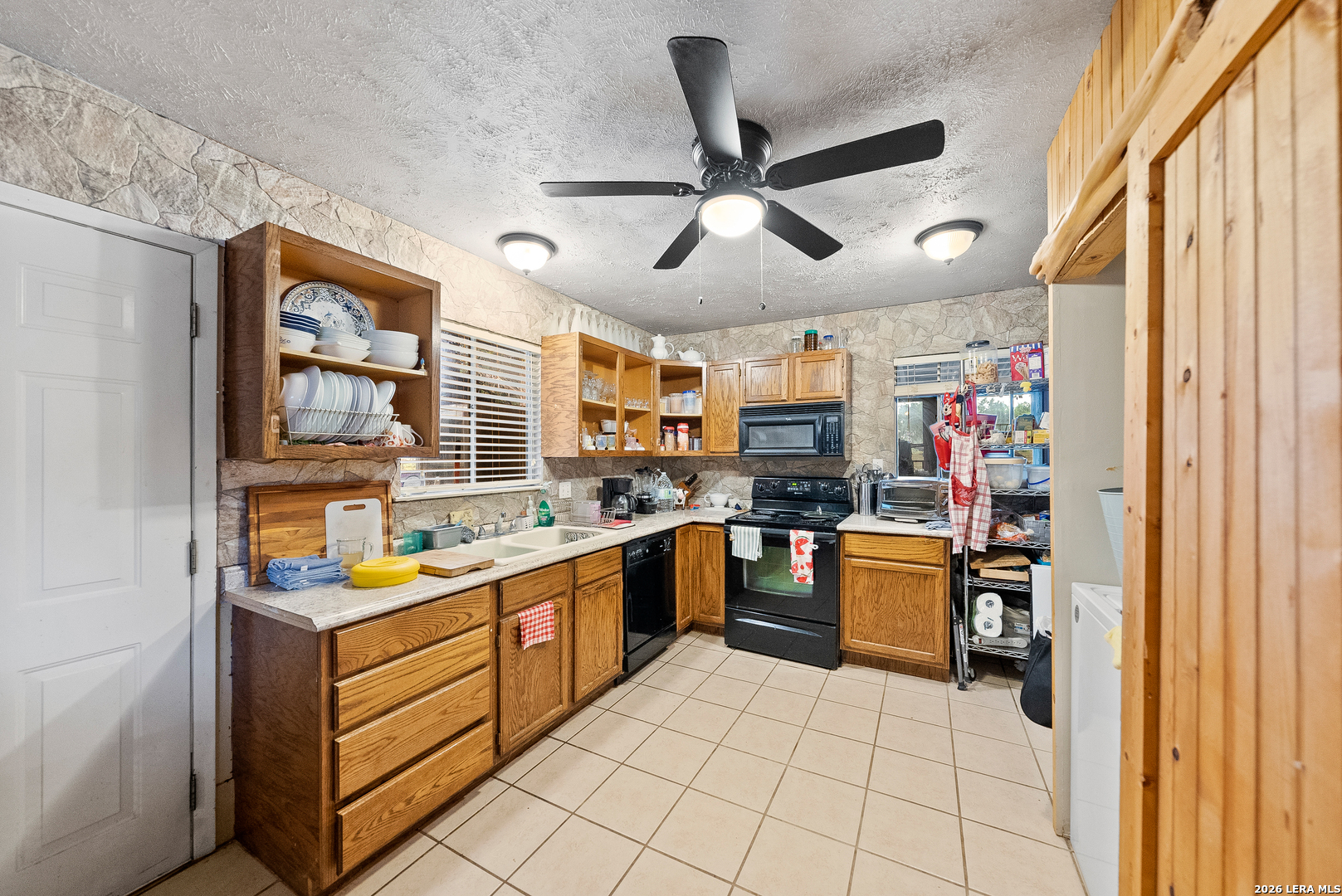 335 Flatrock Canyon Lake TX 78133
