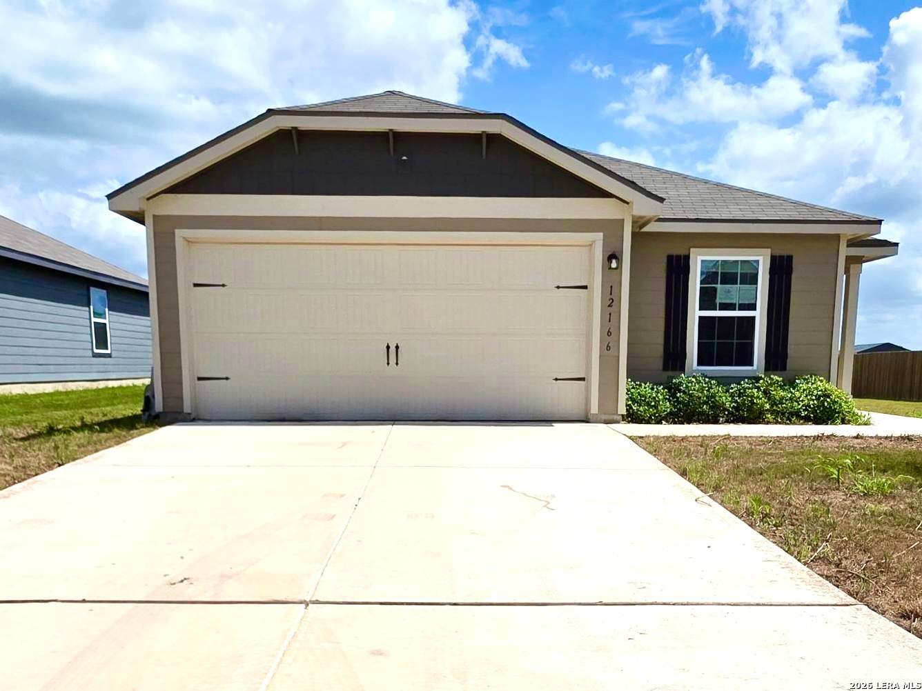 12166 Parish Divide San Antonio TX 78252