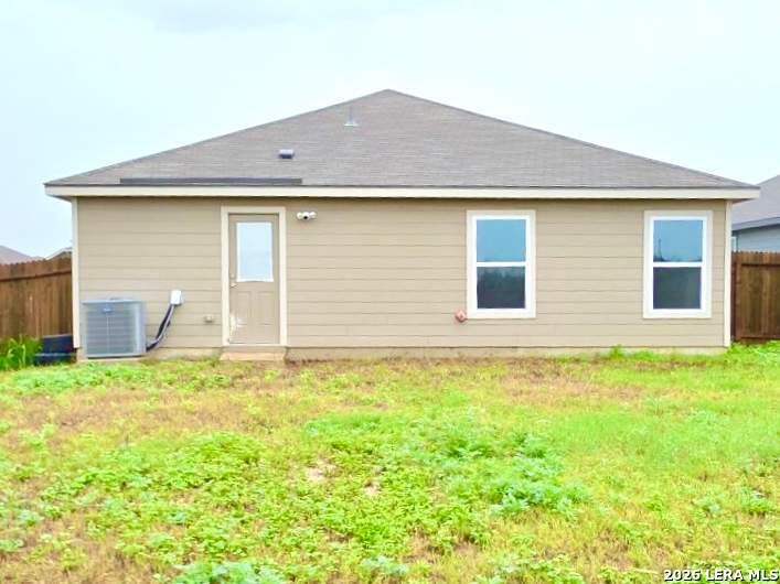 12166 Parish Divide San Antonio TX 78252