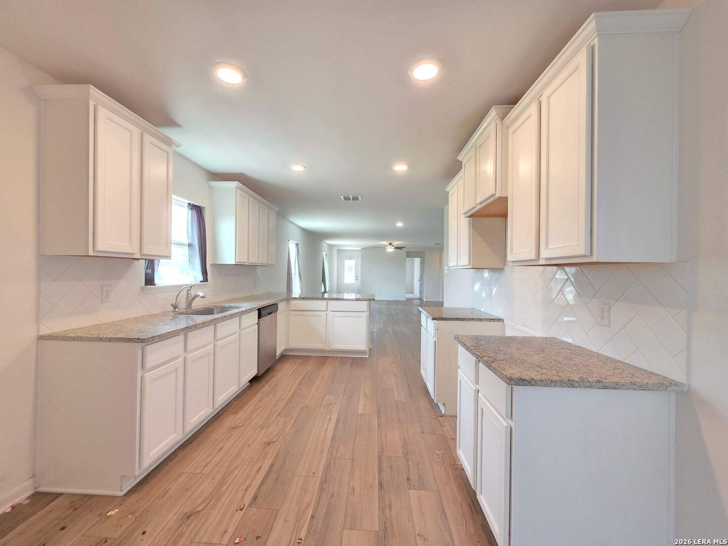 12166 Parish Divide San Antonio TX 78252