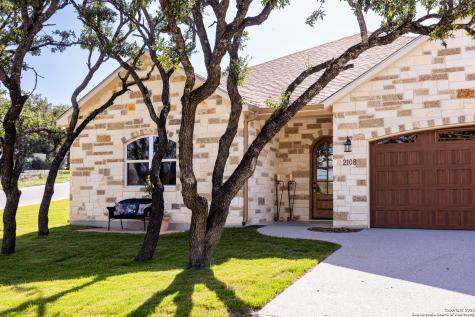 2108 Athens Avenue Kerrville TX 78028