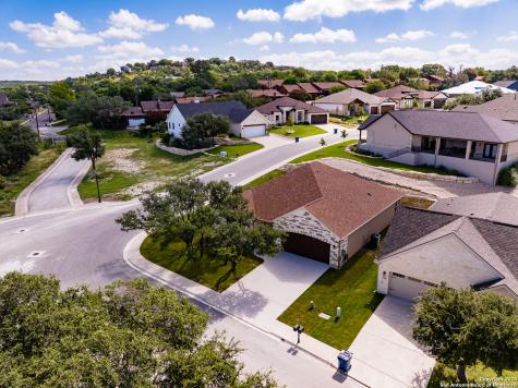 2108 Athens Avenue Kerrville TX 78028