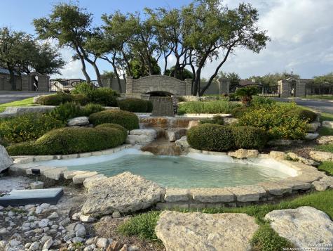 2108 Athens Avenue Kerrville TX 78028